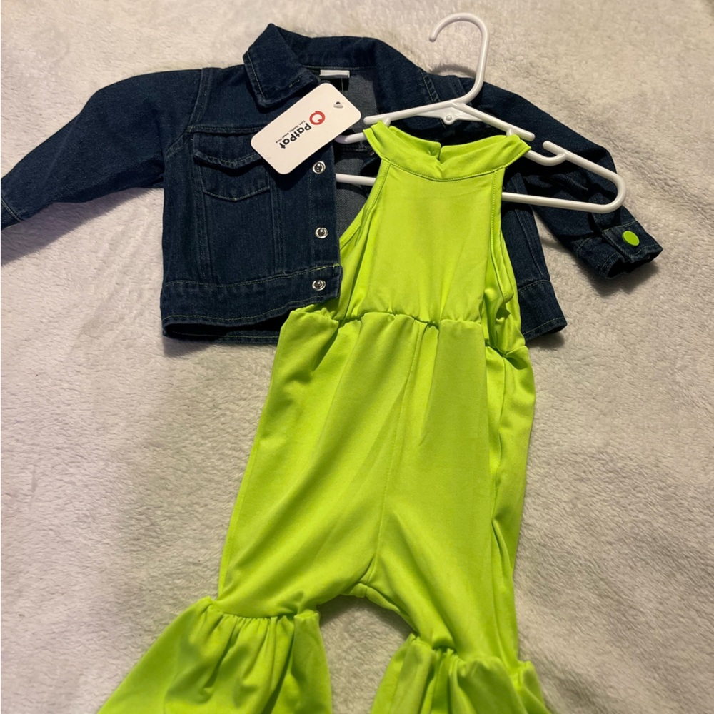 Jean jacket / neon green jumpsuit